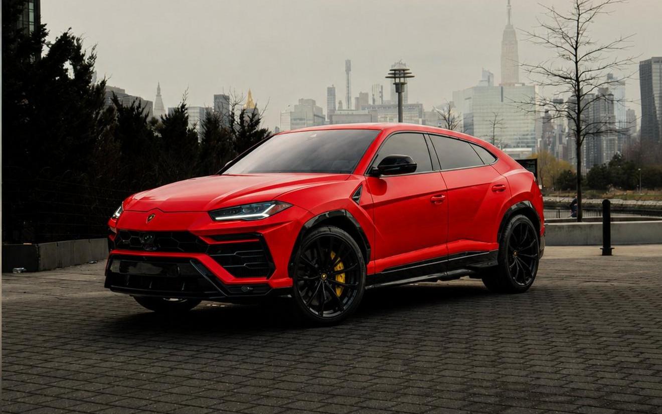 Lamborghini Urus · Red rental in NYC