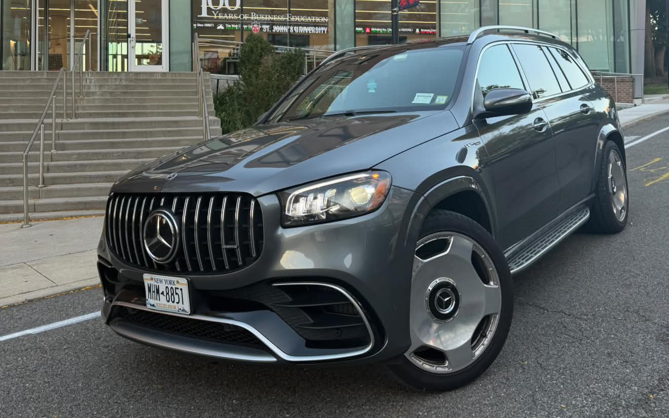 Mercedes-AMG GLS 63 · Gray rental in NYC