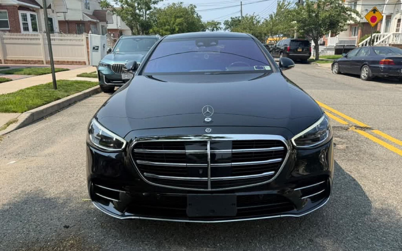 Mercedes-Benz S580 · Black rental in NYC