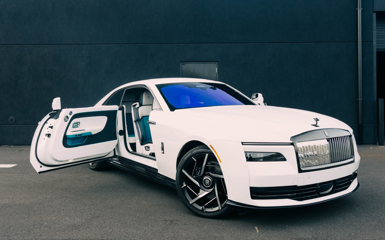 Rolls-Royce Spectre · White rental in NYC